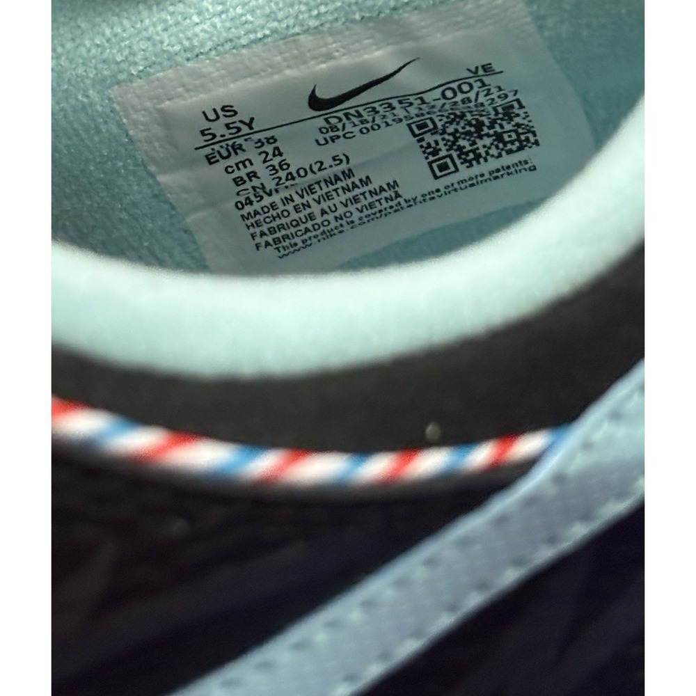 💈 Nike Dunk Low SE Grade School Barber Shop Black DN3351-001 Sz 5.5y / 7womens - Picture 7 of 8